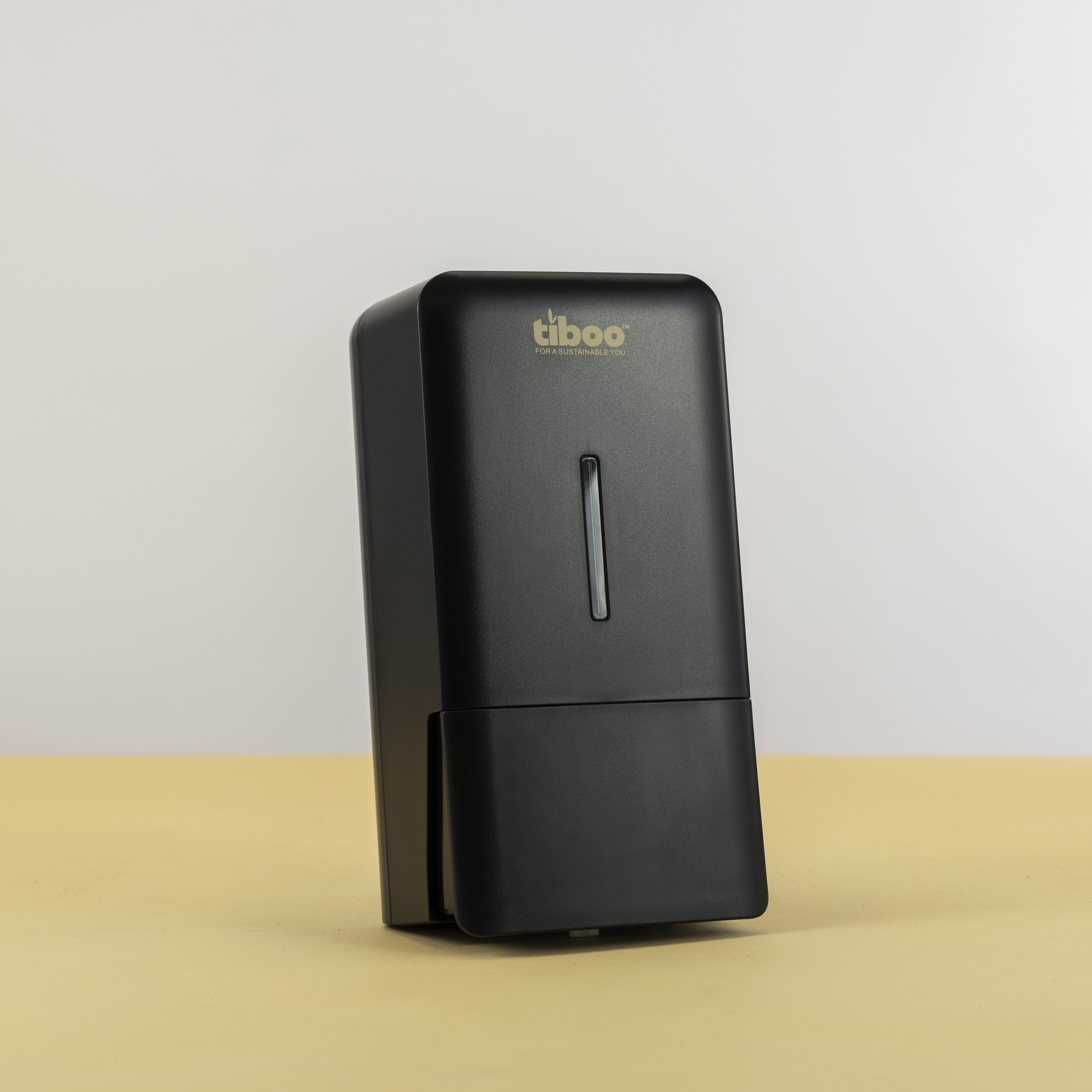 SOAP-DISPENSER-BLACK-PRODUCT-1